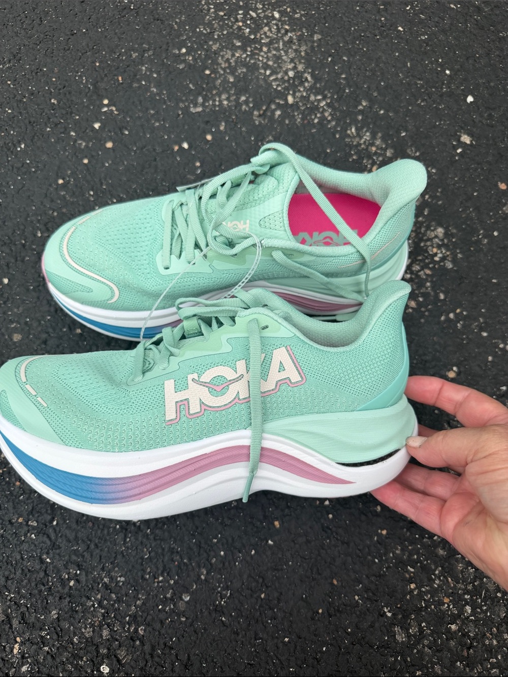 Hold Skywords  Women's Mint Green Sneakers with Multicolor Midsole